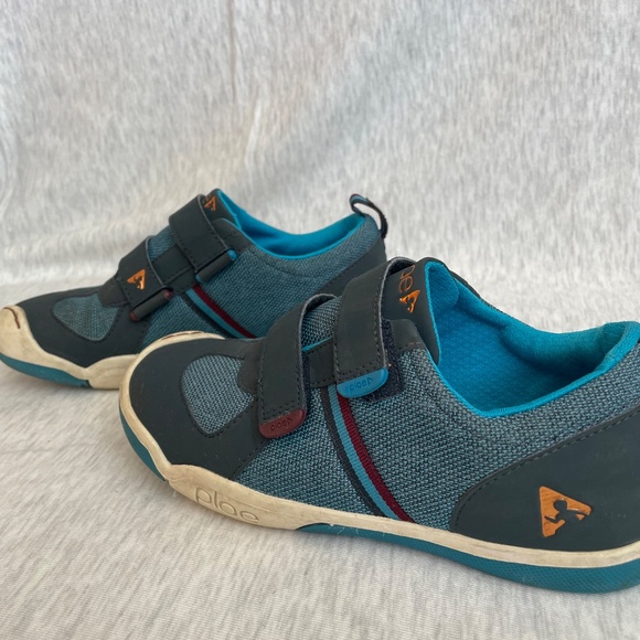 Plae Charlie Waterproof Shoes Size 3 - Picture 4 of 8